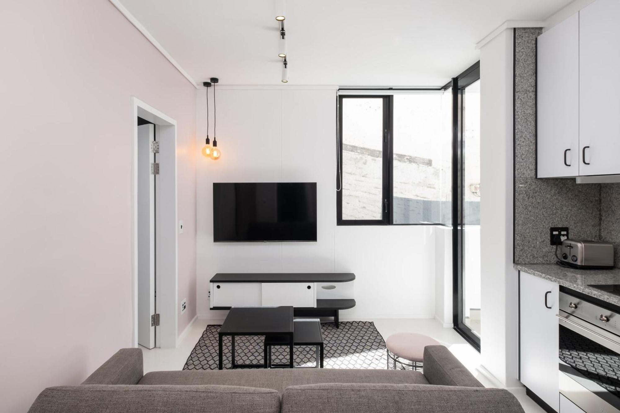 Flamingo 202: Sea Point Aprt With Sea Views Apartamento *